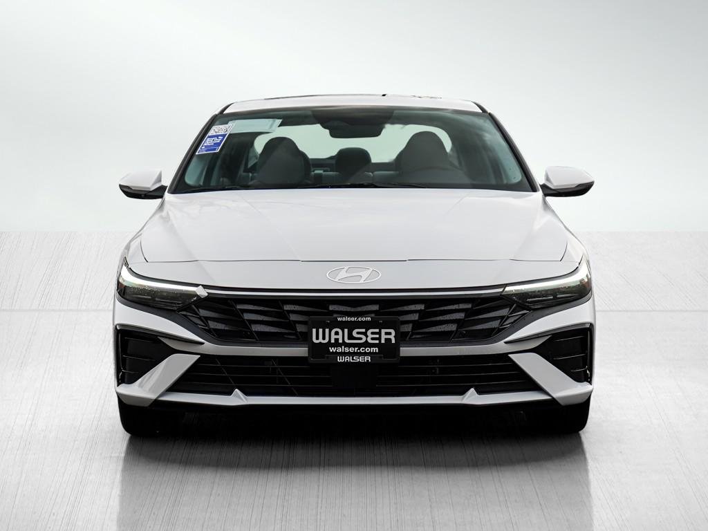 New 2026 Serenity White Hyundai Limited Sedan FWD image 27