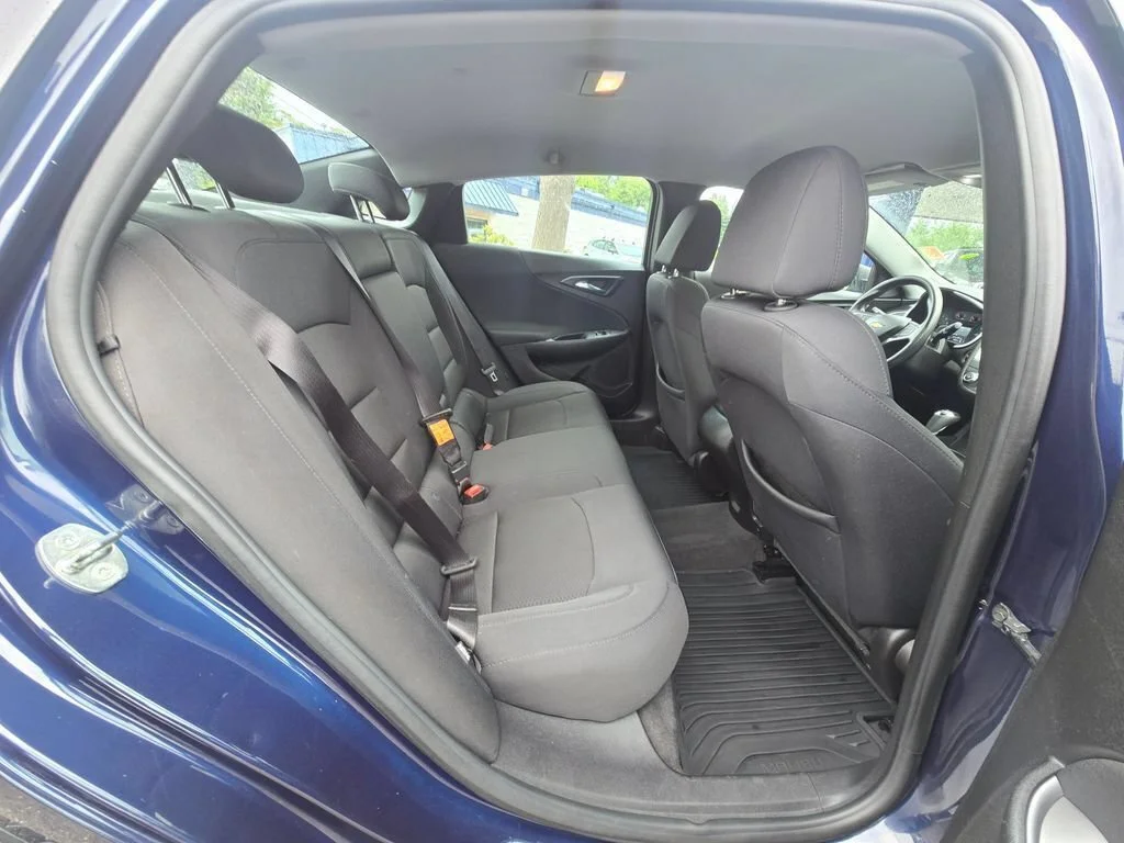2016 Chevrolet Malibu 1LS - Photo 12