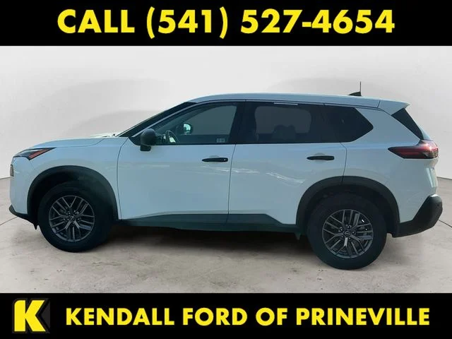 Used 2023 Glacier White Nissan S image 8