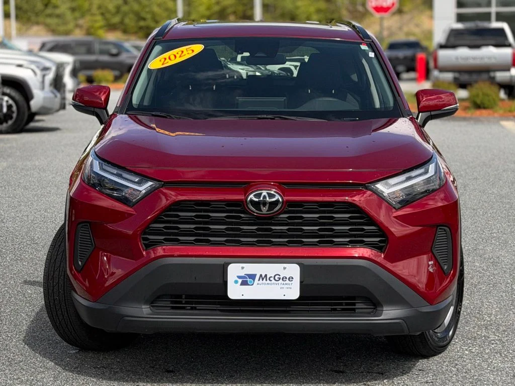 Used 2025 Red Toyota XLE image 2
