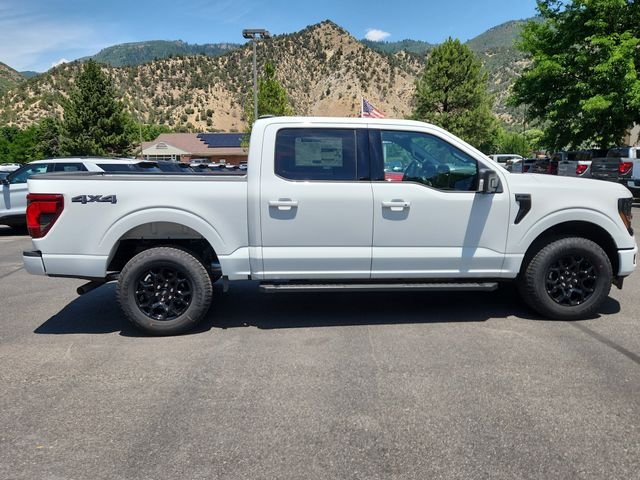 New 2026 Oxford White Ford XLT image 2