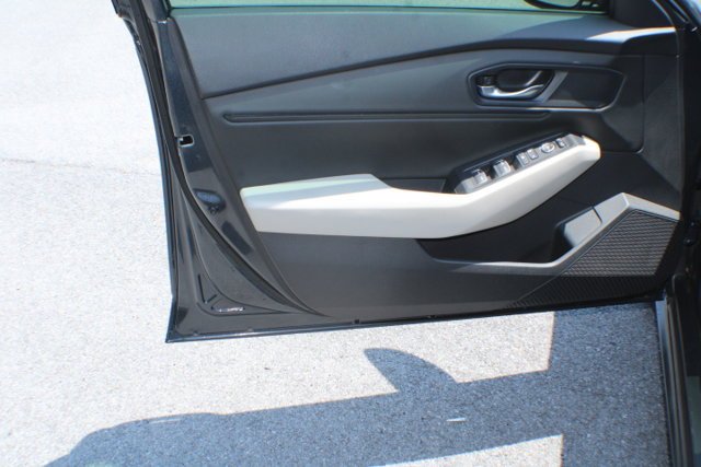 2024 Honda Accord EX - Photo 6