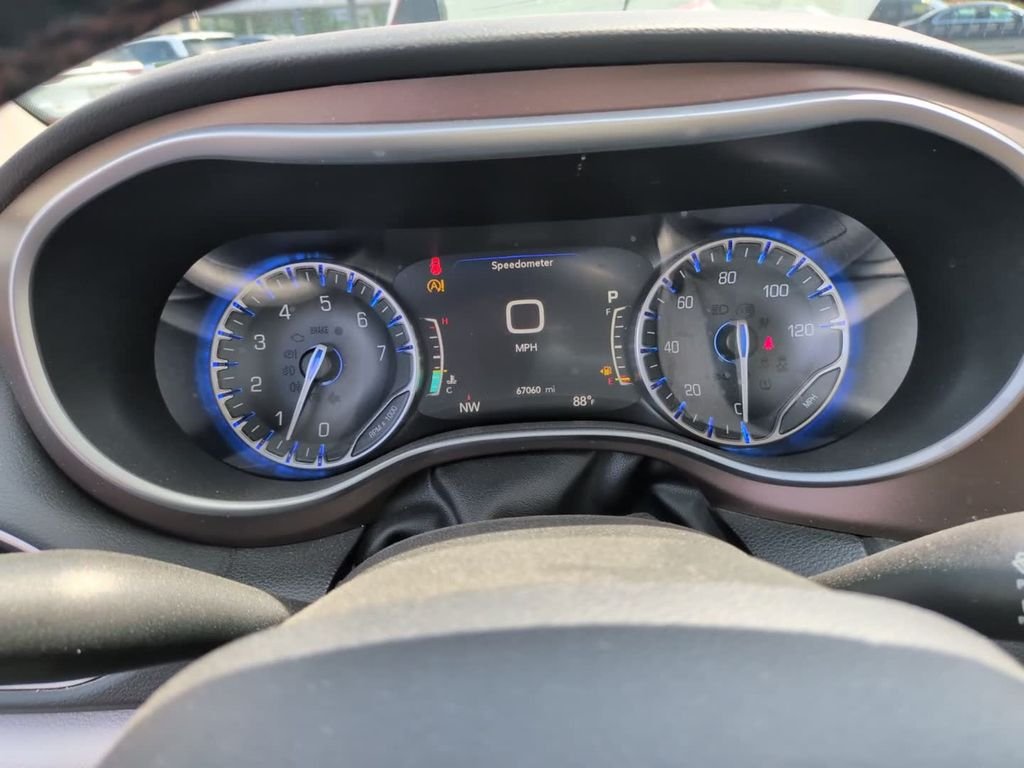 2018 Chrysler Pacifica Touring L Plus - Photo 21