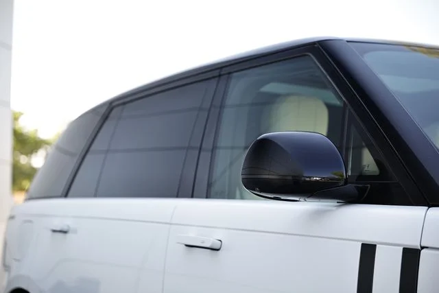 New 2026 Fuji White Land Rover SE 7 Seats image 11