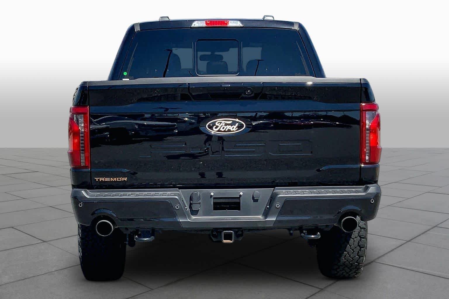 Certified Used 2025 Agate Black Metallic Ford Tremor image 5