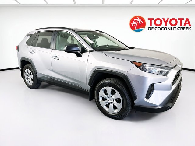 2021 Toyota RAV4 media 1