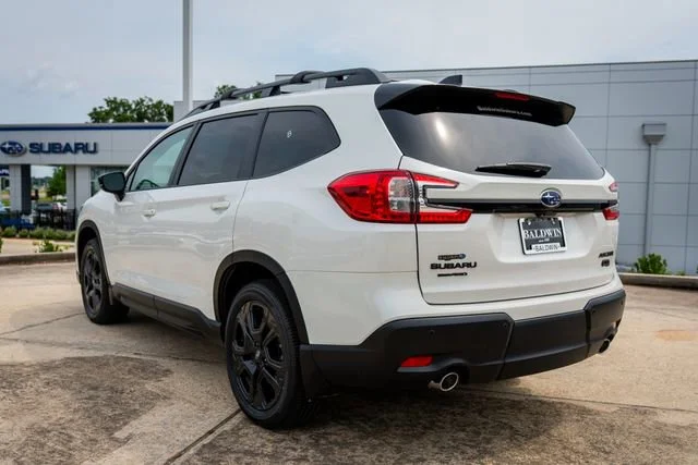 New 2026 Crystal White Pearl Subaru Onyx Edition Touring image 4