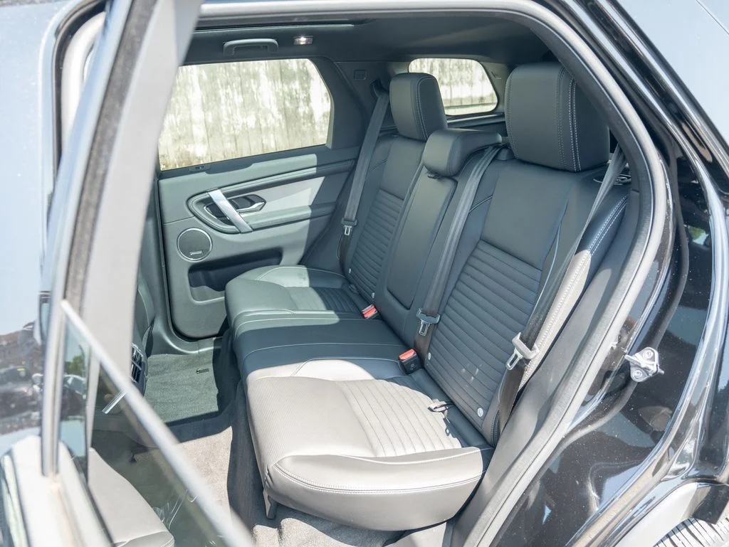 Certified Used 2025 Black Land Rover SE image 36