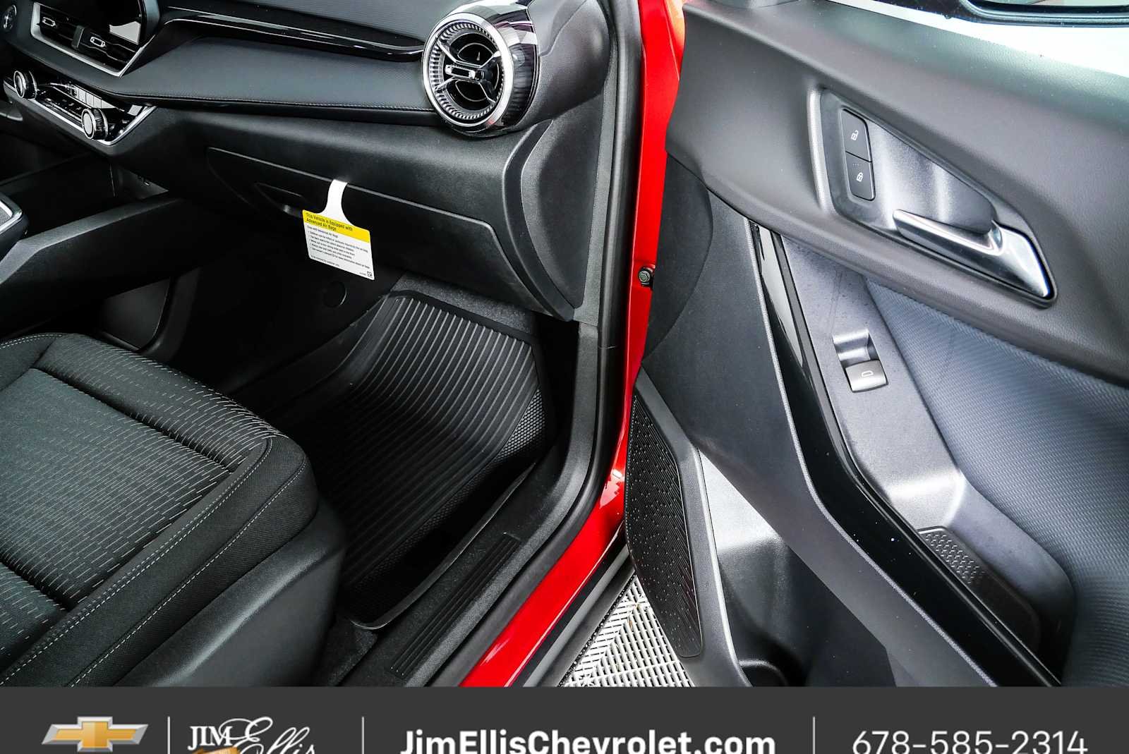2026 Chevrolet Equinox LT - Photo 25