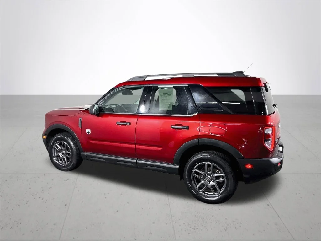 Used 2025 Red Ford Big Bend image 8