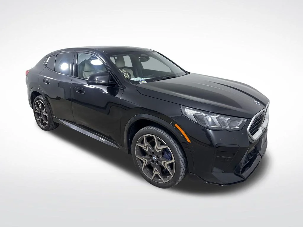 2024 BMW X2 M35i's photo