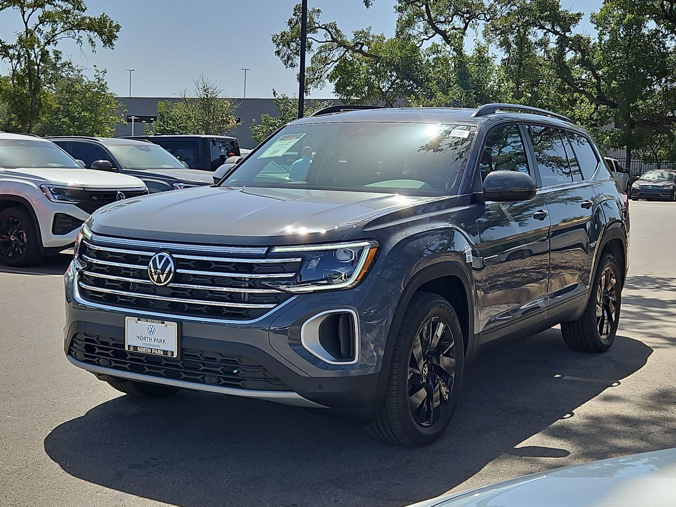 New 2026 Pure Gray Metallic Volkswagen 2.0T SE w/Technology image 7