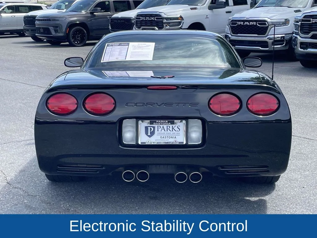 Used 2004 Black Chevrolet Z06 image 7
