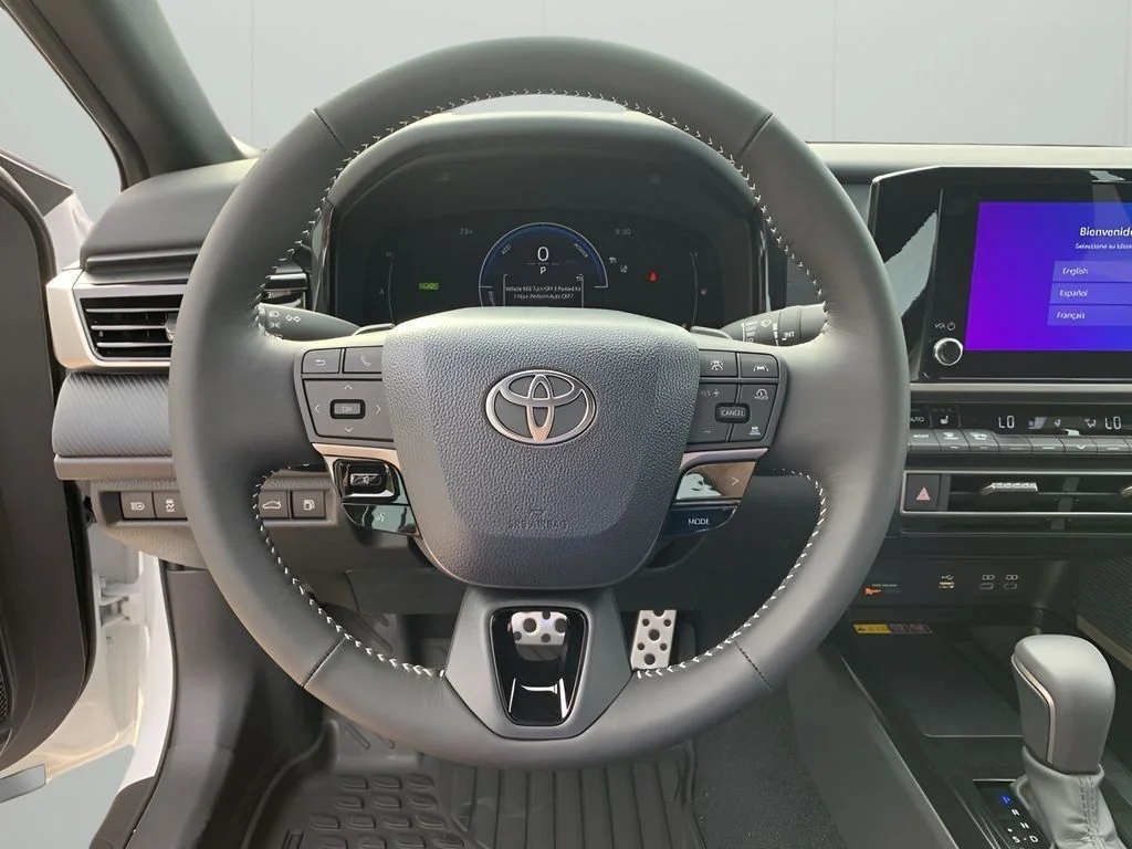 Used 2026 White Toyota SE Nightshade image 25