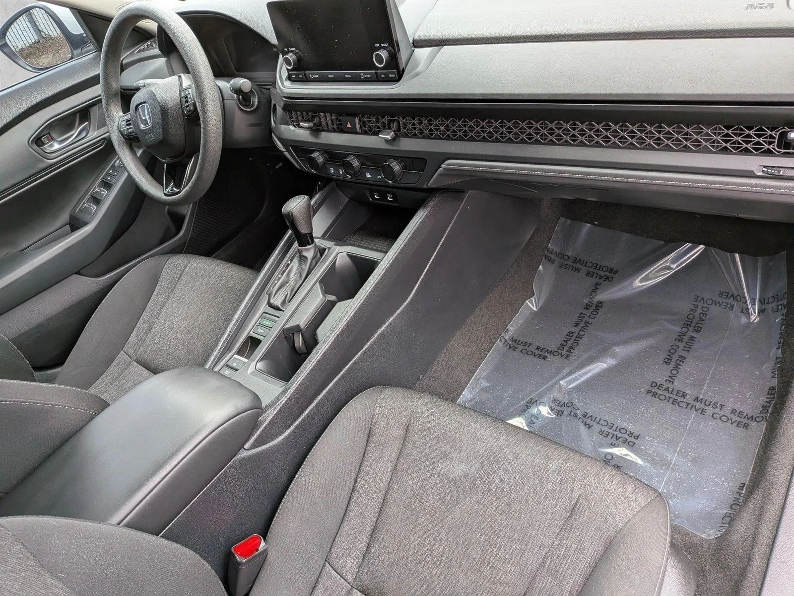 Used 2024 Platinum White Pearl Honda EX image 21