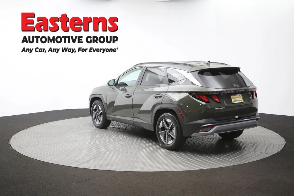 Used 2026 Green Hyundai SEL image 64