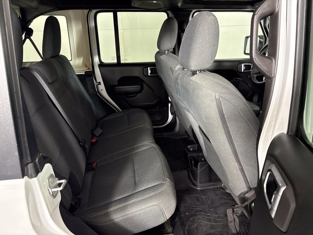 Used 2025 White Jeep Willys image 22