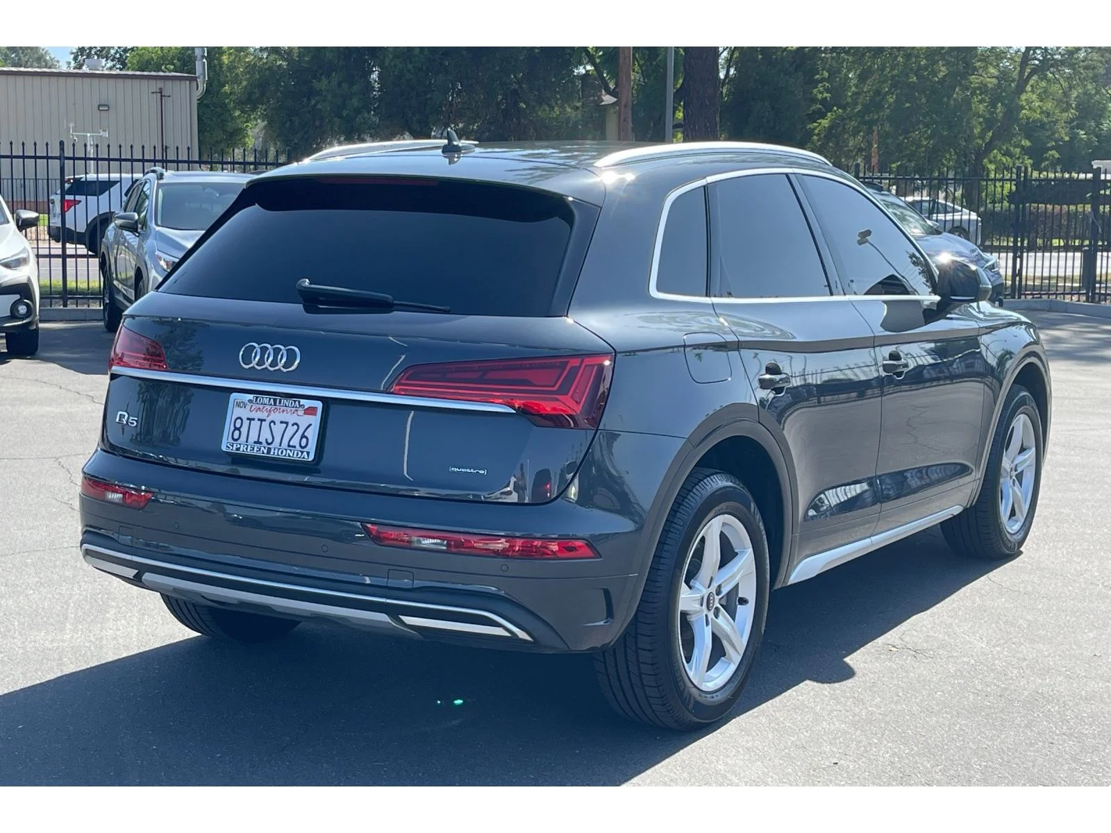 Used 2021 Manhattan Gray Metallic Audi Premium image 6