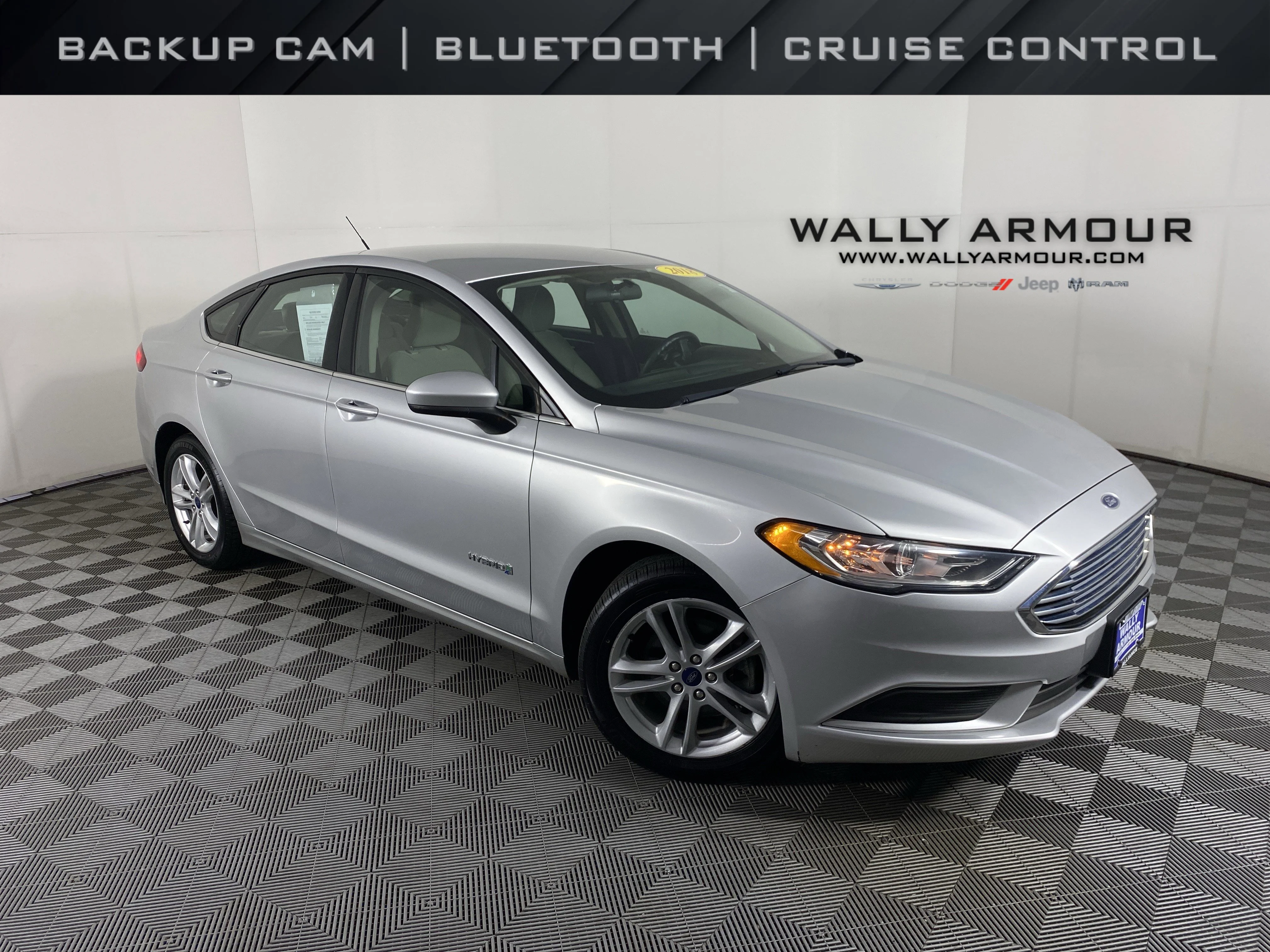 2018 Ford Fusion S's photo