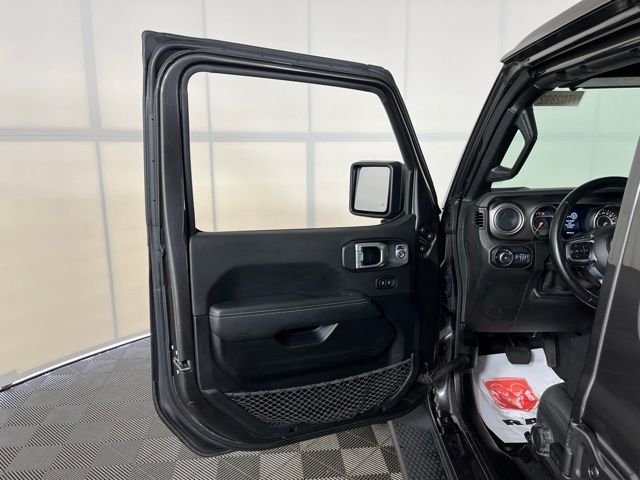 Used 2021 Gray Jeep Unlimited Sahara image 15