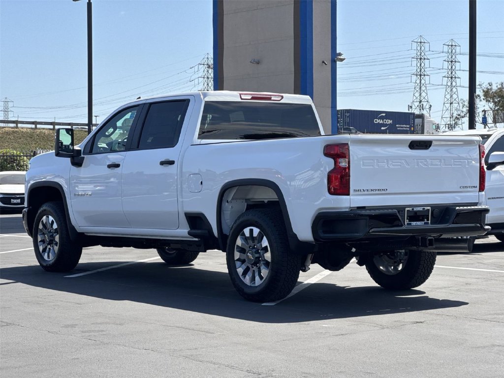 2026 Chevrolet Silverado 2500 HD Custom - Photo 7