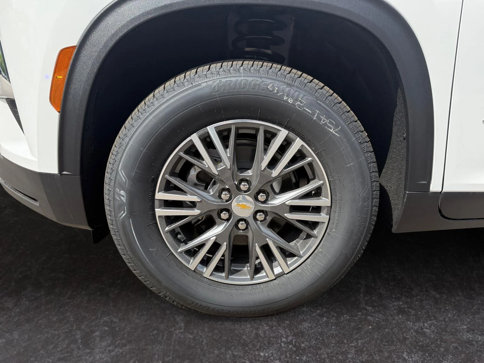 New 2026 Summit White Chevrolet LT image 28