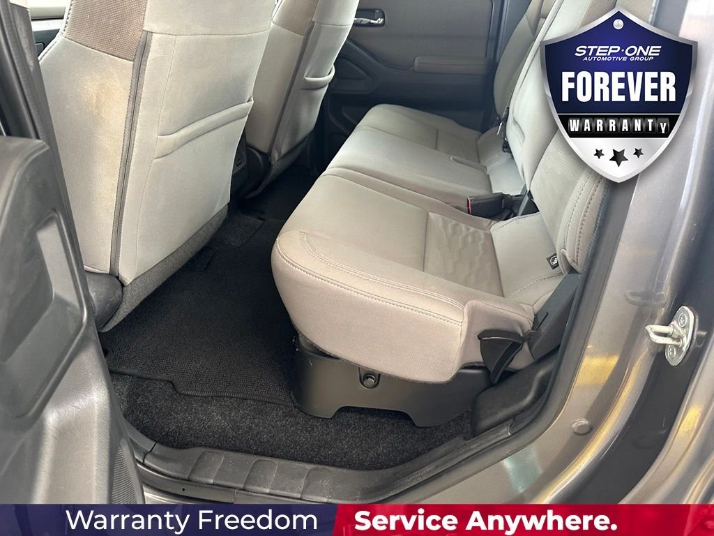 Used 2022 Gray Nissan SV image 30
