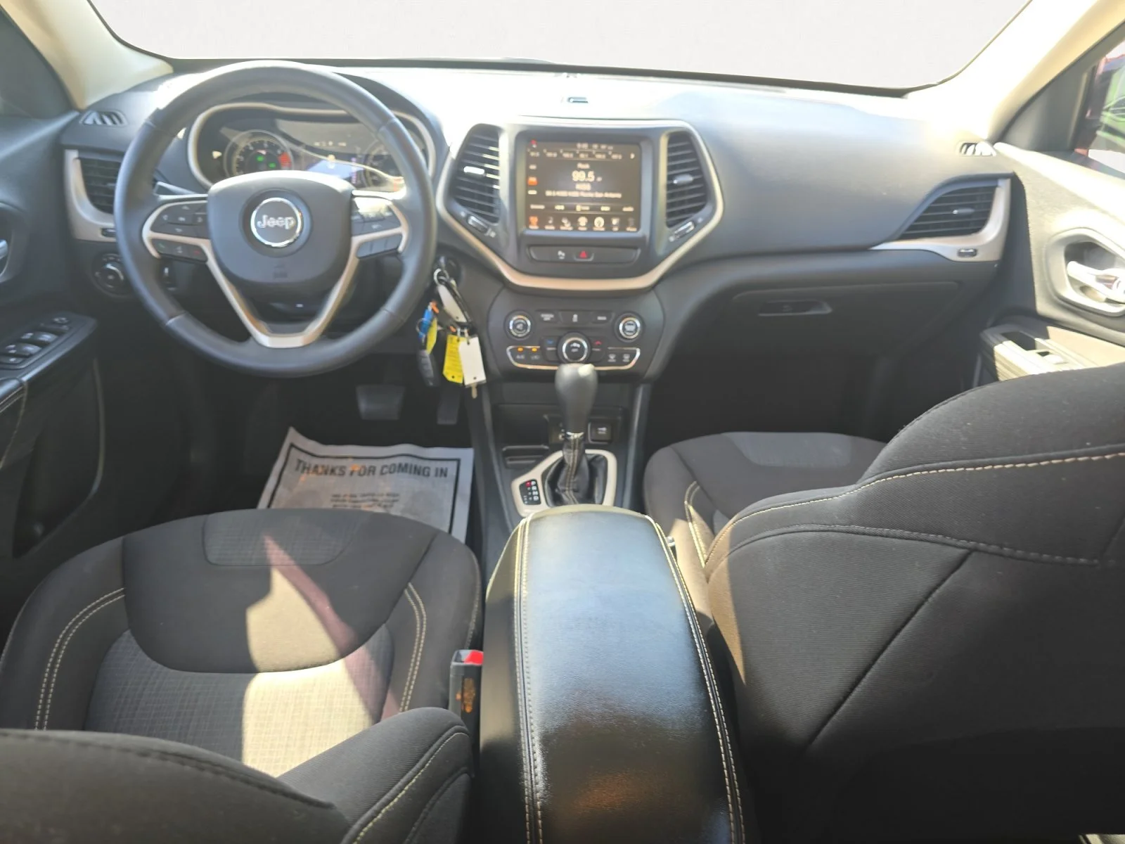 Used 2016 Brilliant Black Crystal Pearlcoat Jeep Latitude image 3