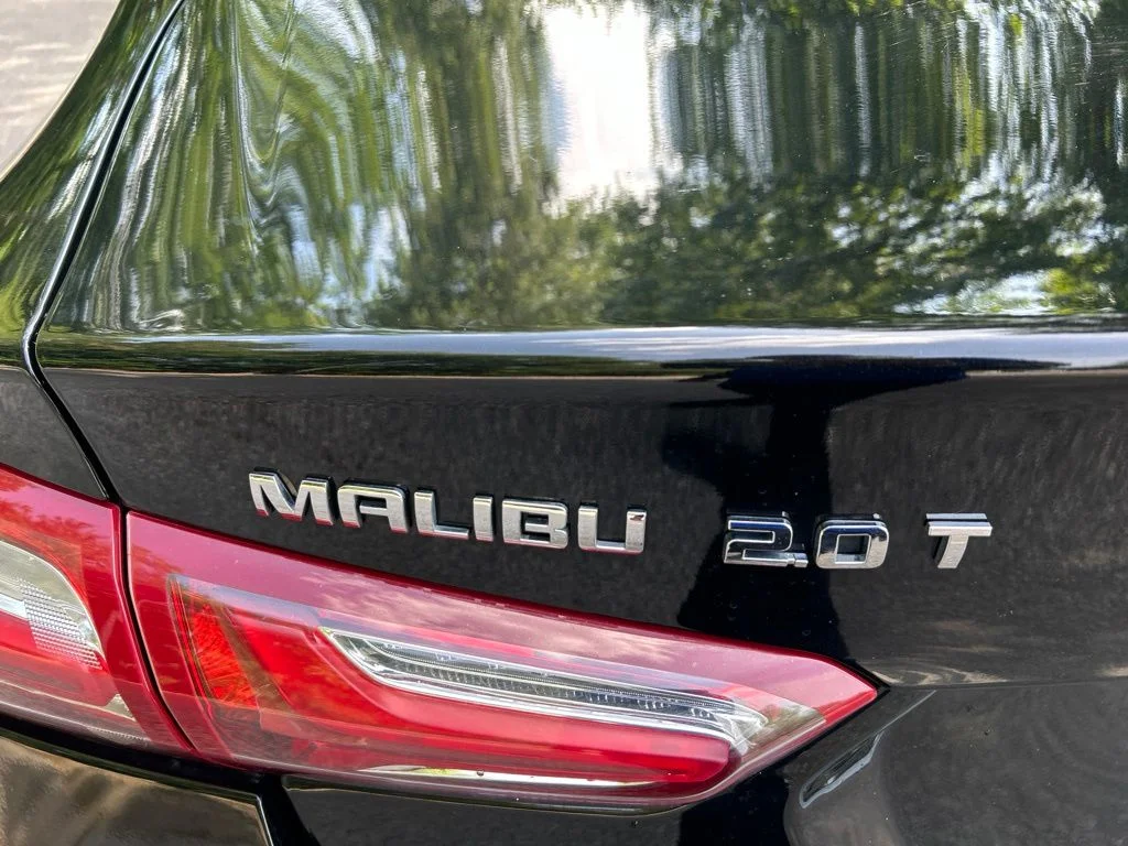 Used 2020 Black Chevrolet Premier image 11