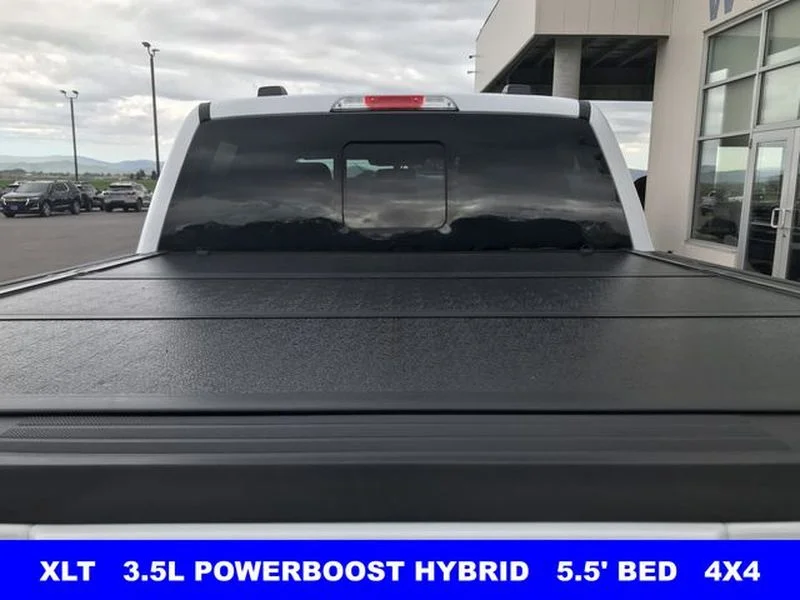 Certified Used 2023 Oxford White Ford XLT image 26