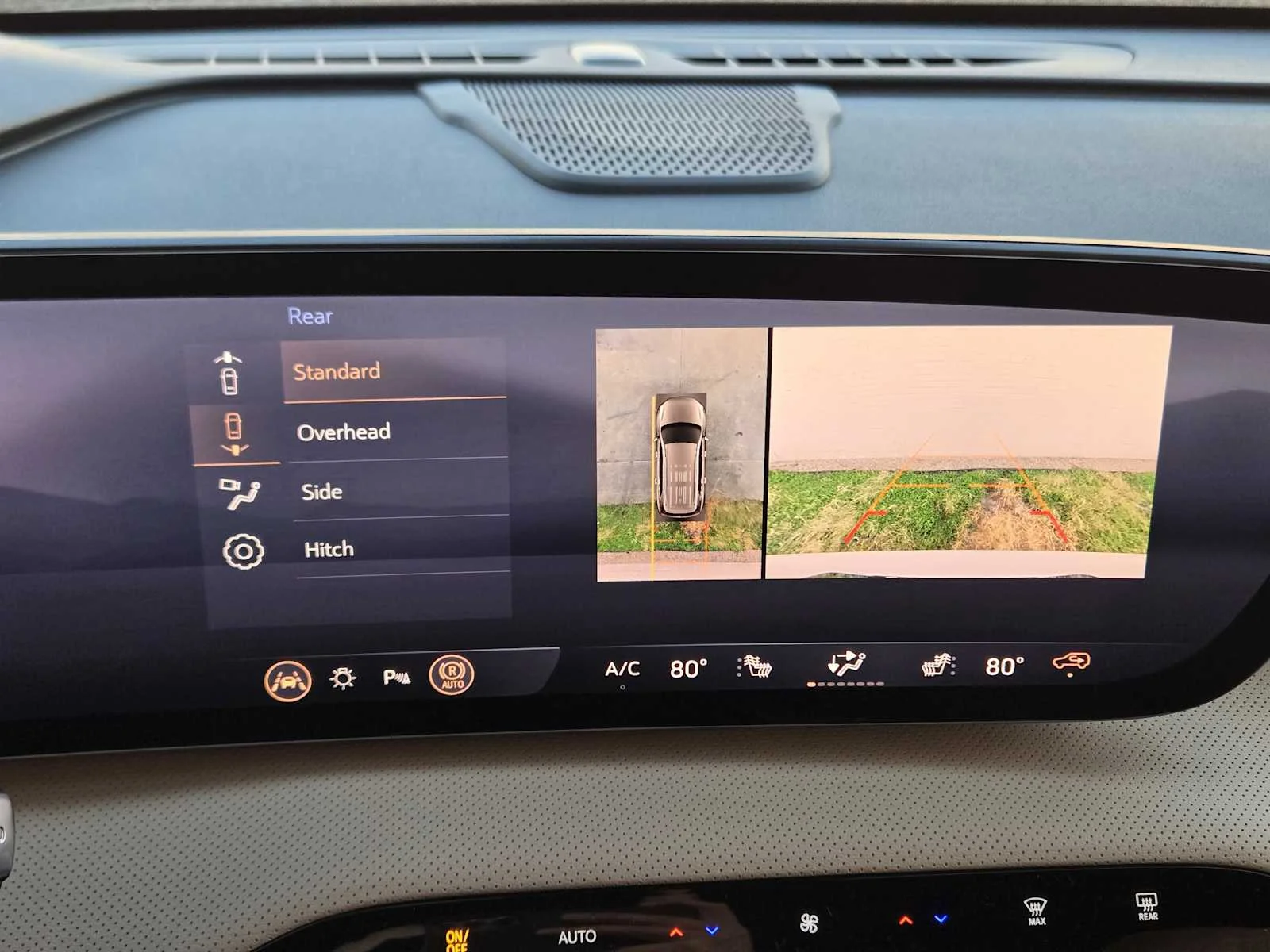 2027 Buick Enclave Preferred - Photo 12