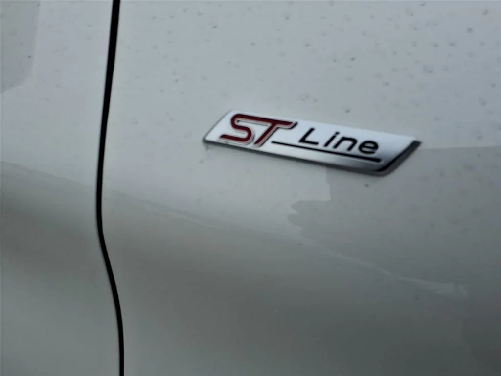 2025 Ford Explorer ST-LINE - Photo 8