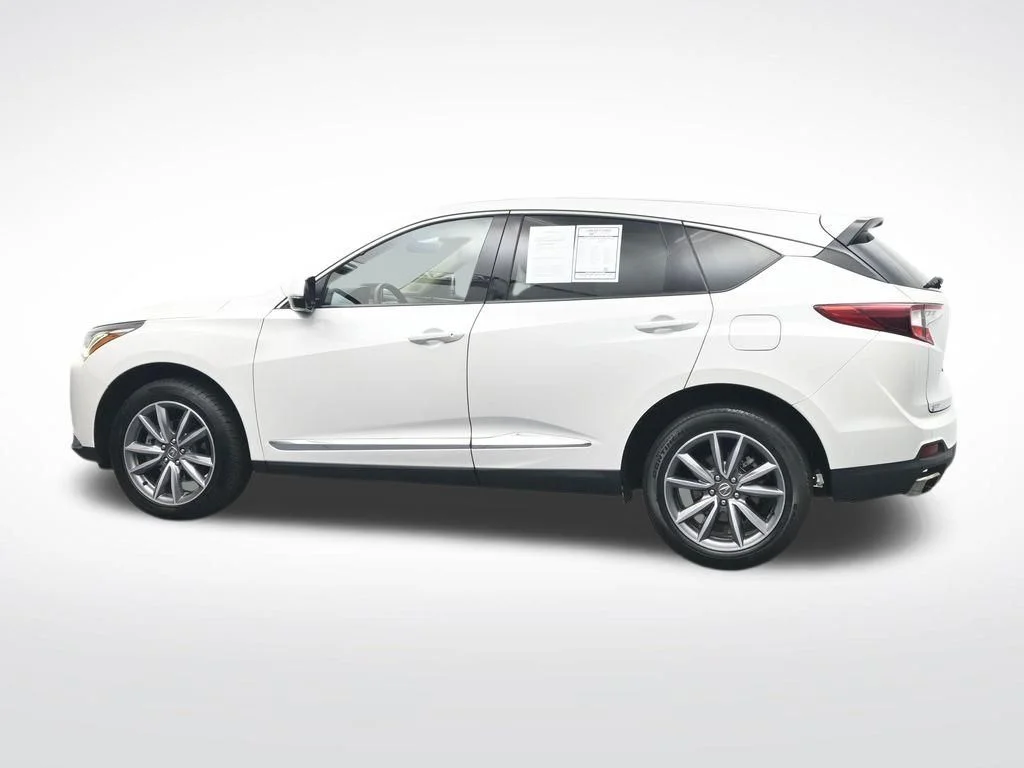 Certified Used 2023 Platinum White Pearl Acura Technology Package image 10