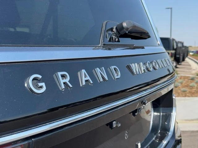 Used 2023 Black Jeep Series II image 22