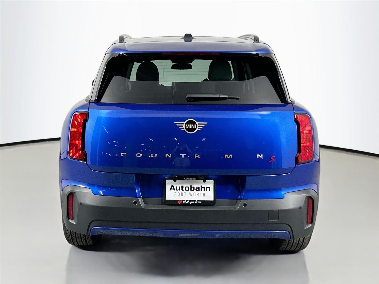 Used 2025 Blazing Blue Metallic MINI S image 5