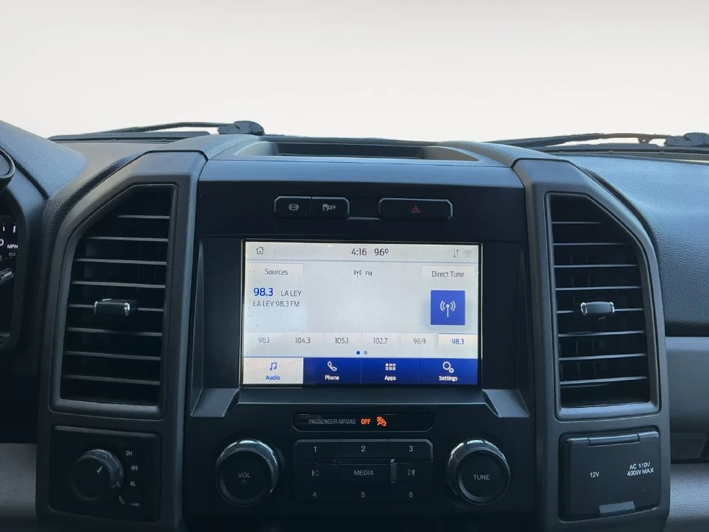 Used 2021 White Ford XL image 20