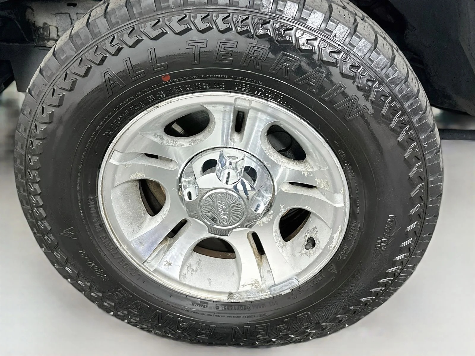 Used 2011 Vista Blue Metallic Ford XLT image 28