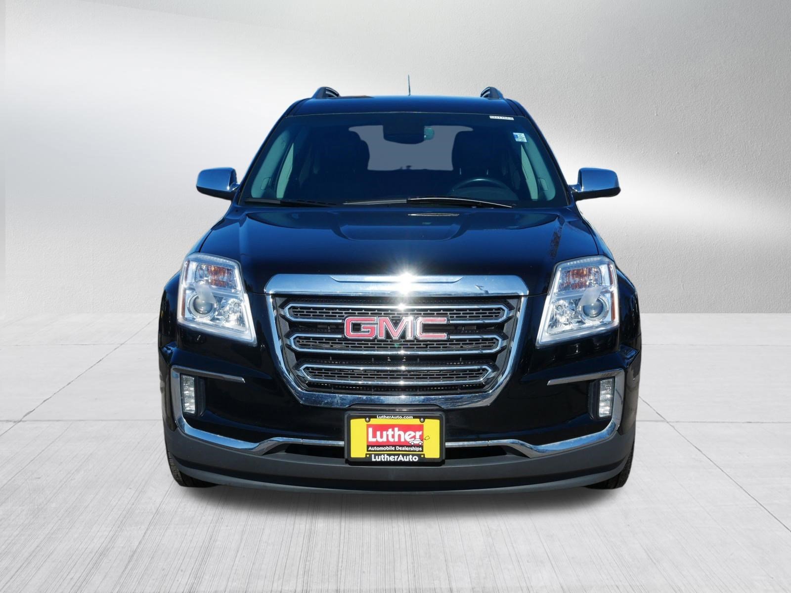 Used 2017 GMC Terrain SLT with VIN 2GKFLUEK4H6312879 for sale in Bloomington, Minnesota