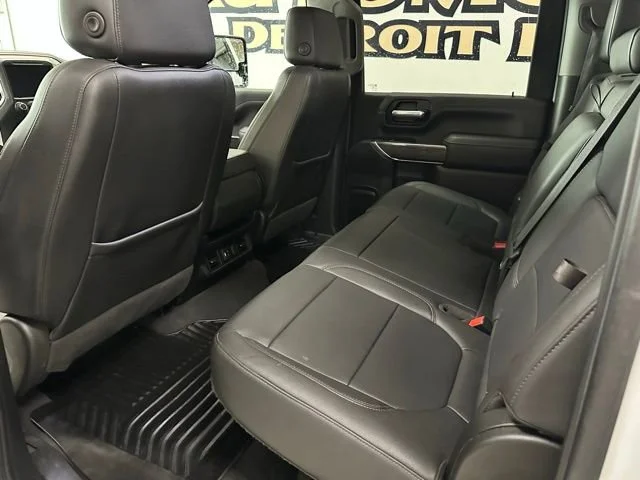 2021 Chevrolet Silverado 2500HD LTZ - Photo 24