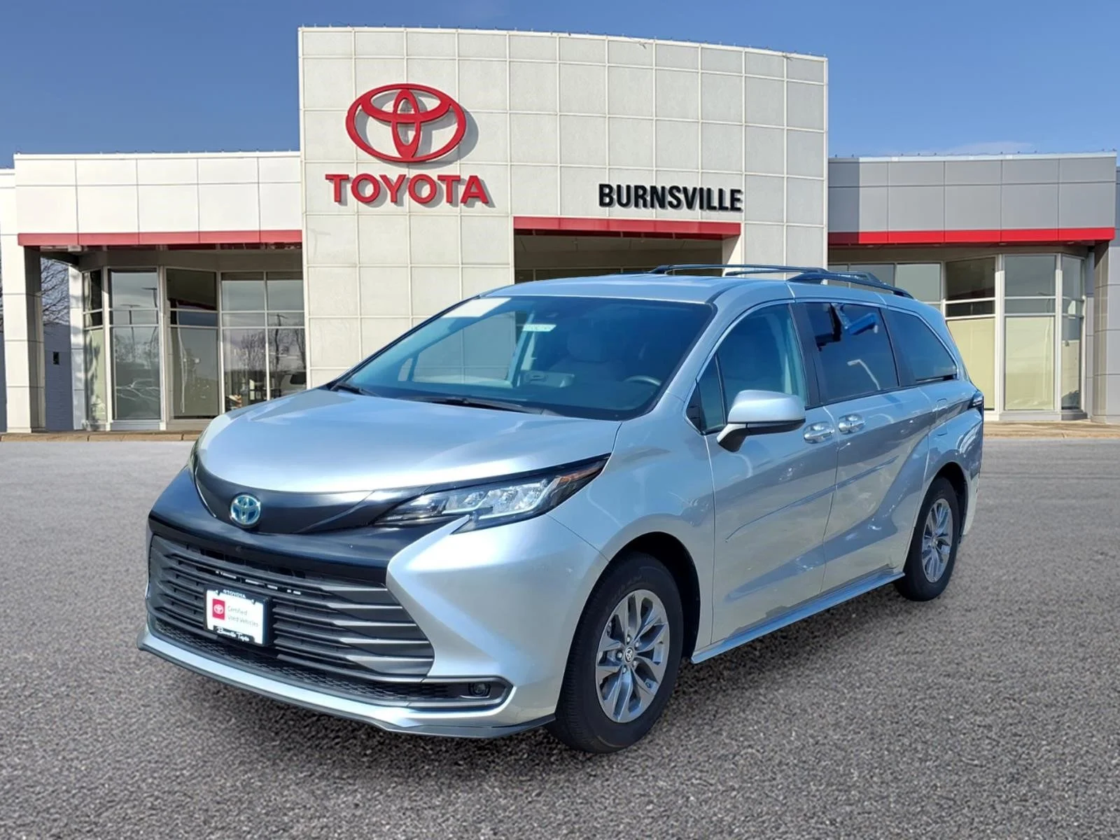Certified Used 2023 Silver Toyota LE image 8