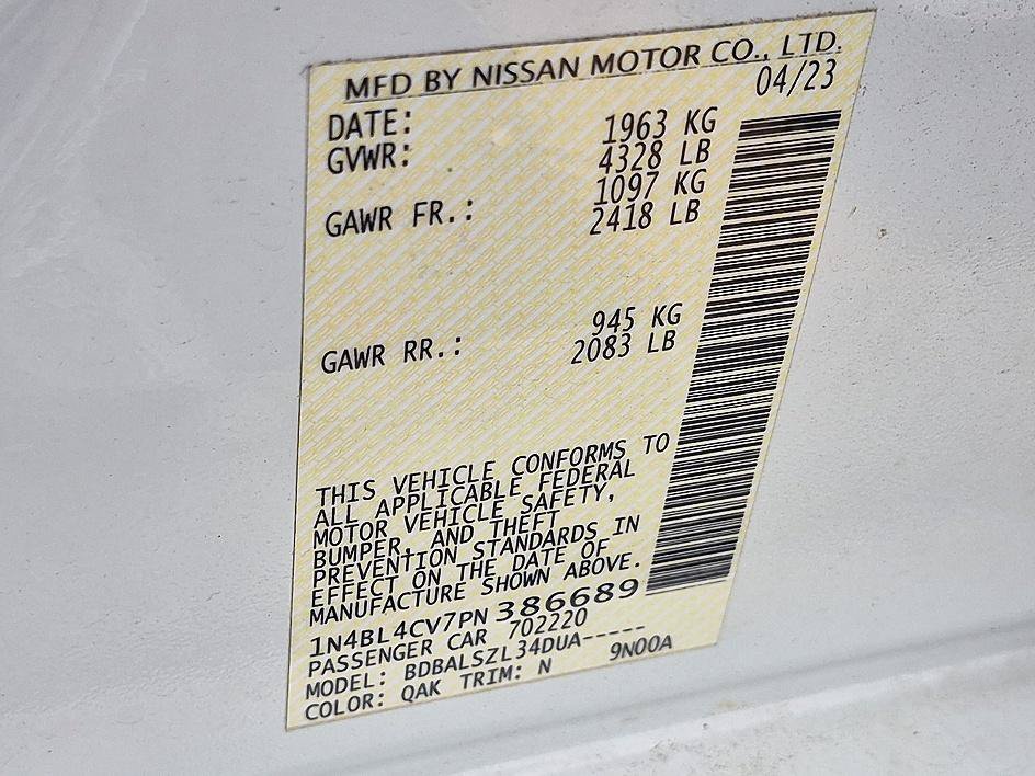 Certified Used 2023 Glacier White Nissan 2.5 SR image 36