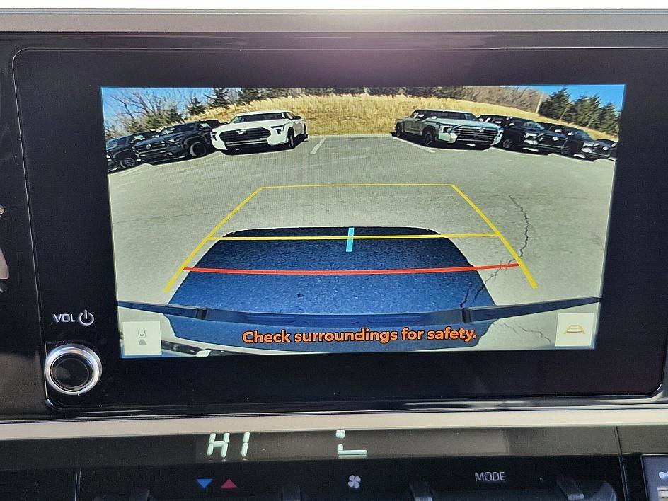 2025 Toyota Tundra SR5 - Photo 22