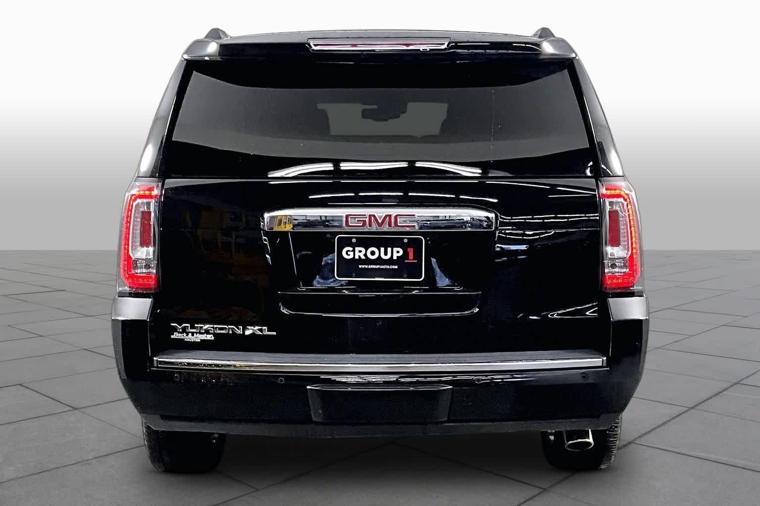 Used 2019 ONYX BLACK GMC Denali image 5