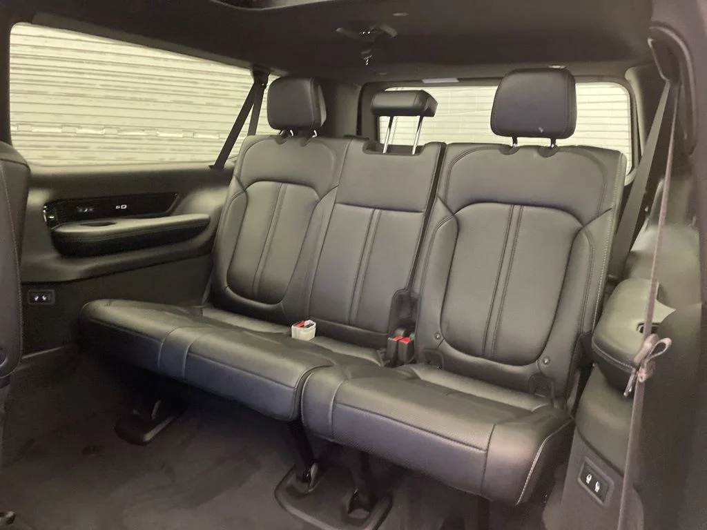 New 2026 Black Jeep Summit Obsidian image 25