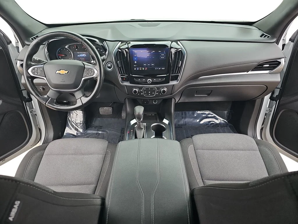 Used 2022 White Chevrolet LT image 9