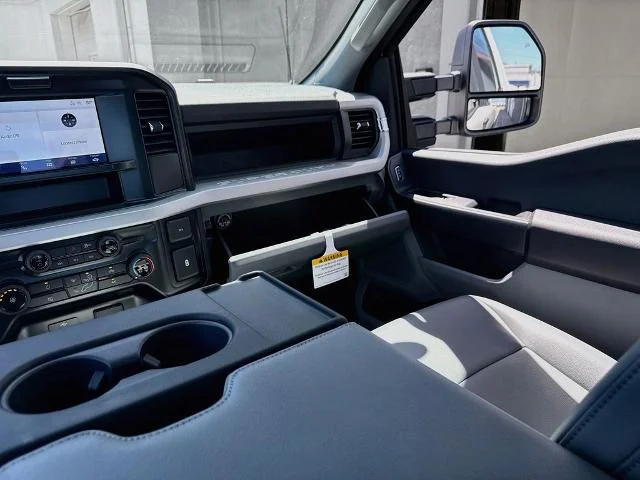 New 2026 Oxford White Ford F-250® XL image 50