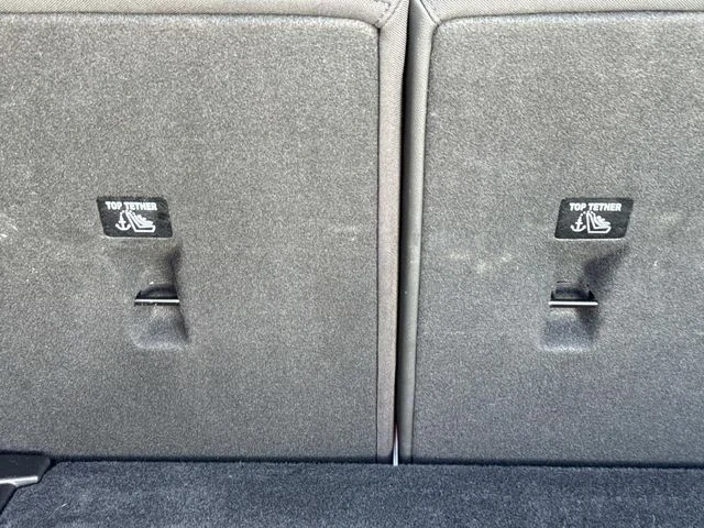 Used 2025 White Chevrolet LT image 22