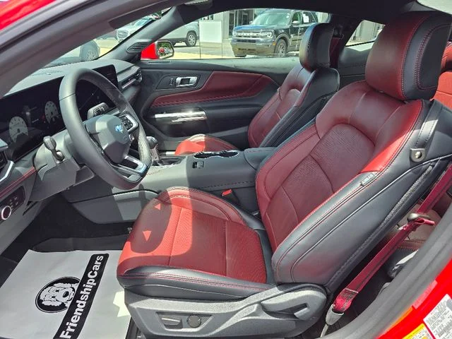 2025 Ford Mustang EcoBoost Premium Fastback - Photo 16
