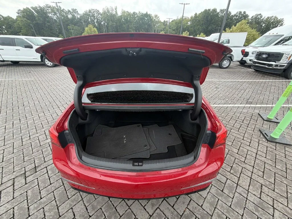 Used 2019  Acura 3.5L Technology Pkg image 28