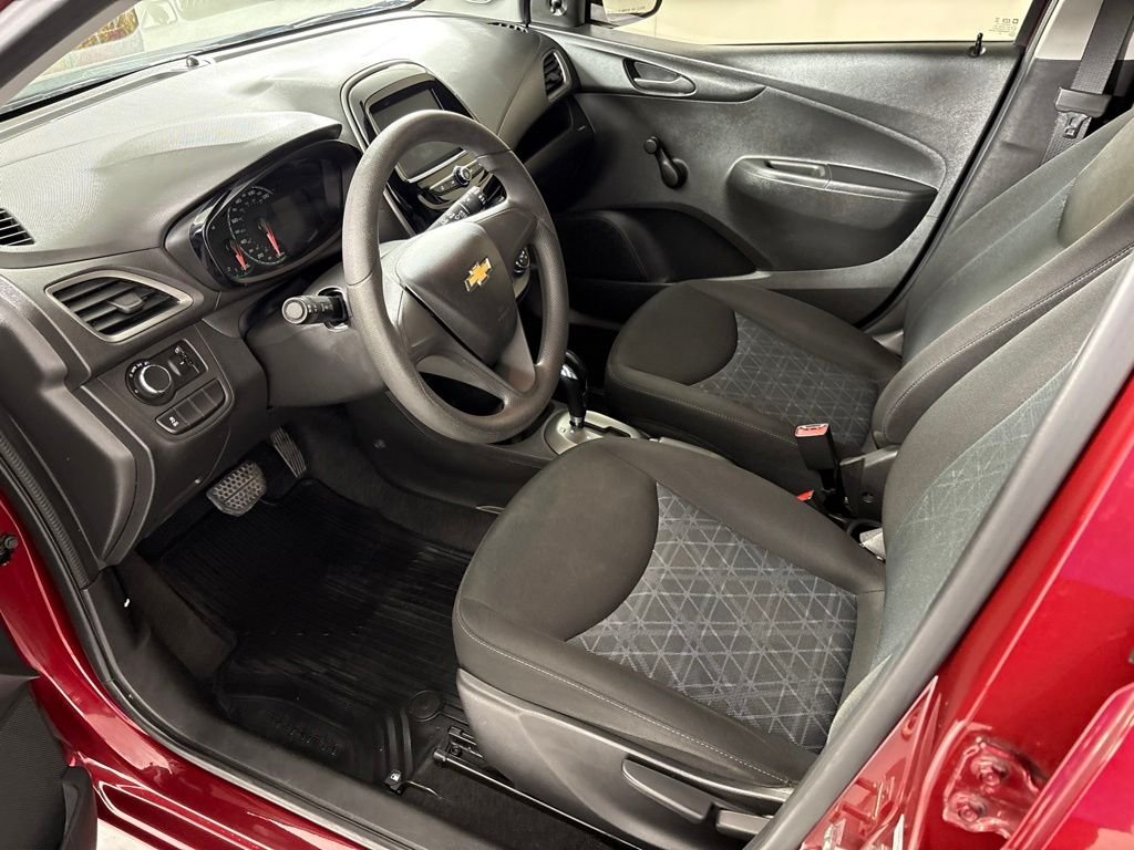 Used 2022 Red Chevrolet LS image 28